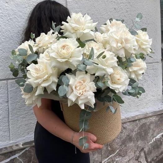 😍😍😍WOW Корзина с белыми "Французcкими розами" Premium
