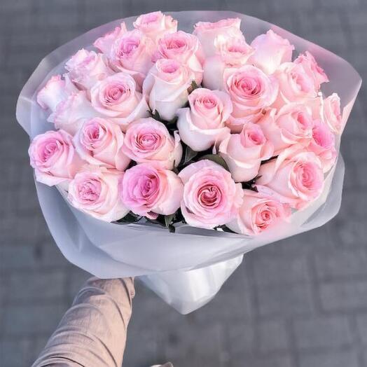 Букет из 29 роз сорта Мандала "Нежный"