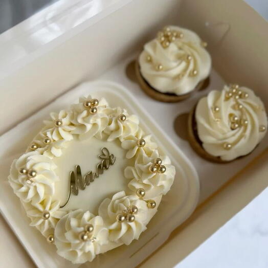 Набор Бенто торт + капкейки 2 шт для мамы/любимой