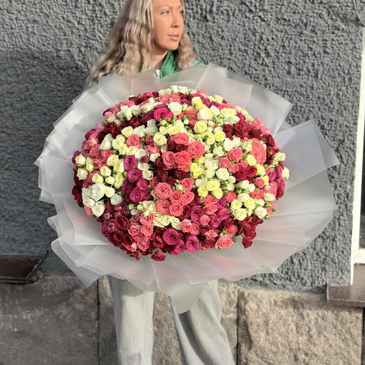 101 кустовая Роза Карен