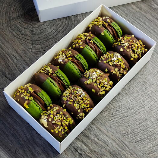 Макарон "Дубайский шоколад", 10 пирожных