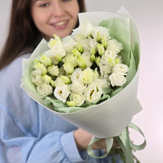 Букет из 5 веток белой эустомы