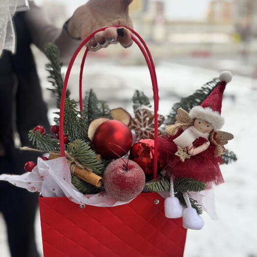 Новогодняя композиция  с ангелом