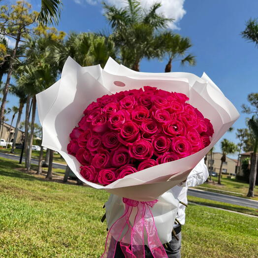 101 Hot pink roses bouquet