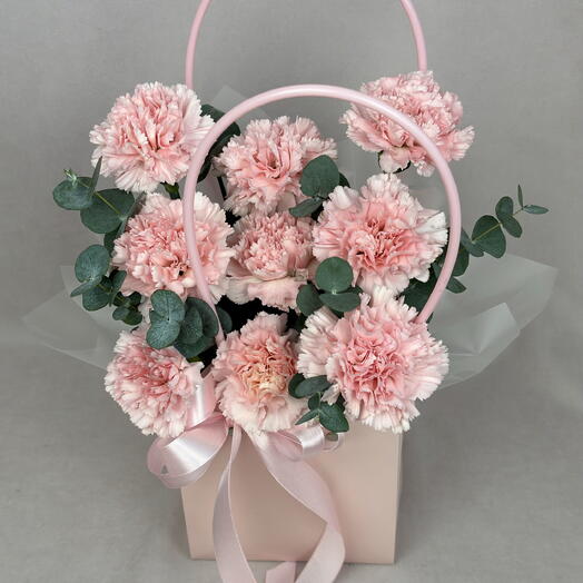 Диантусы в сумочке с эвкалиптом🌸🌿