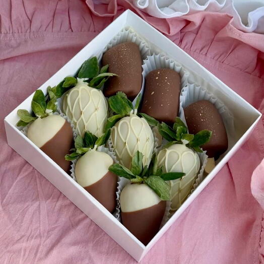 Набор клубники в шоколаде на 14 февраля