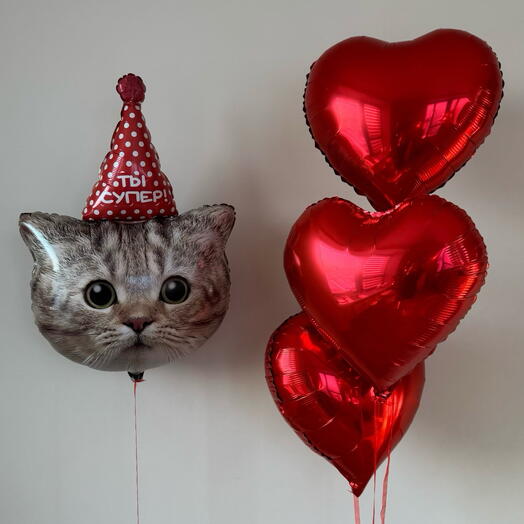 Воздушный шар кот в колпаке и 3 красных сердца в подарок для девушки на день влюбленных