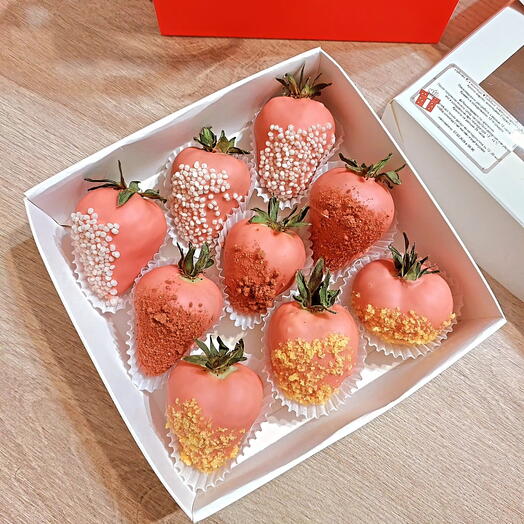 Клубника в бельгийском шоколаде 9 шт 🍓