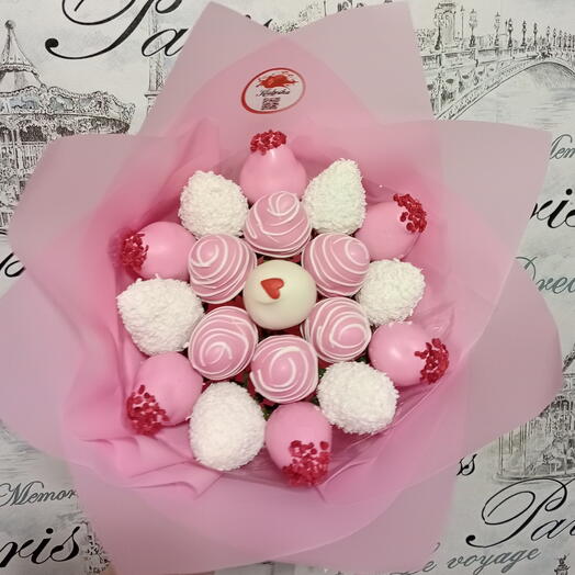 Букет из клубники в шоколаде "Love" 19шт