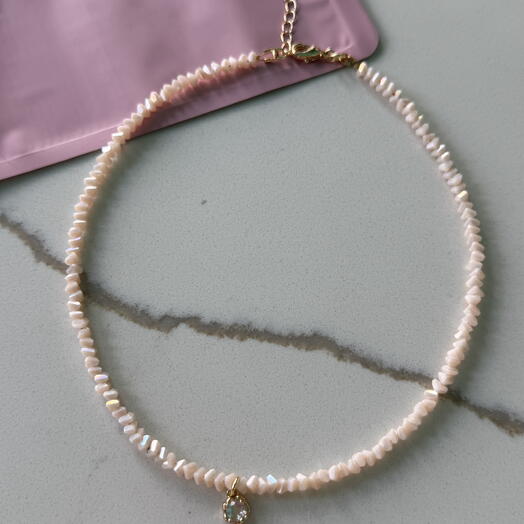 Украшение на шею, женское