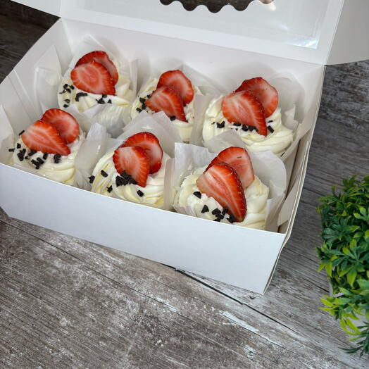 Cupcakes de chocolate con fresas