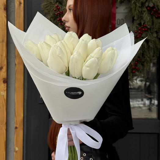 PRIVATE / WHITE / ТЮЛЬПАНЫ 15