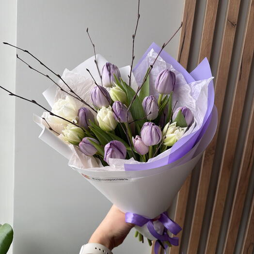 Букет из 15 Пионовидные тюльпанов