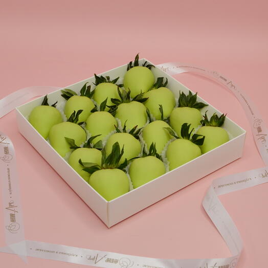 Клубника в шоколаде Лайм ( 16 -20 шт)