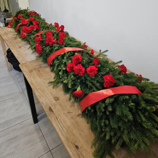 Гирлянда на возложение