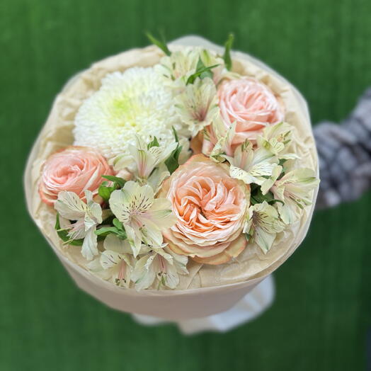 Букет с Нежной Розочкой, альстромерией и одноголовой хризантемой🌸😍