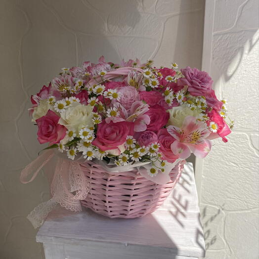 Микс роз в корзине🌸