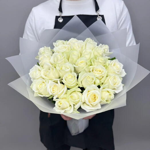 Bouquet of 29 white roses (50 cm). N895