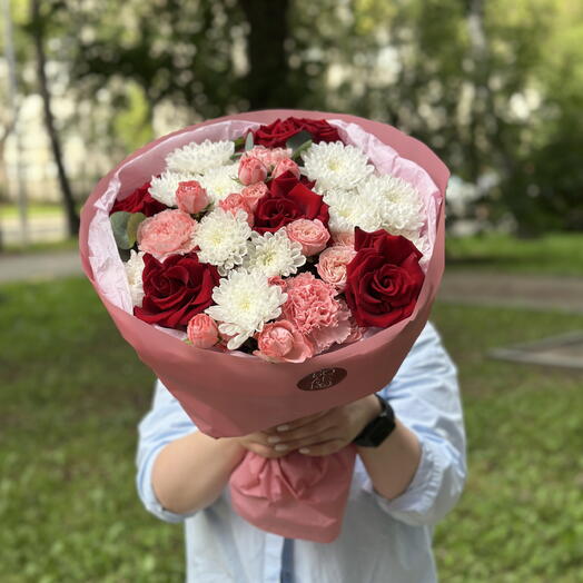 Букет «Рубиновый шелк»