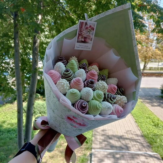 Клубничка в шоколаде🤗