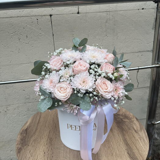 Цветы в коробке 💝 «Пломбир»