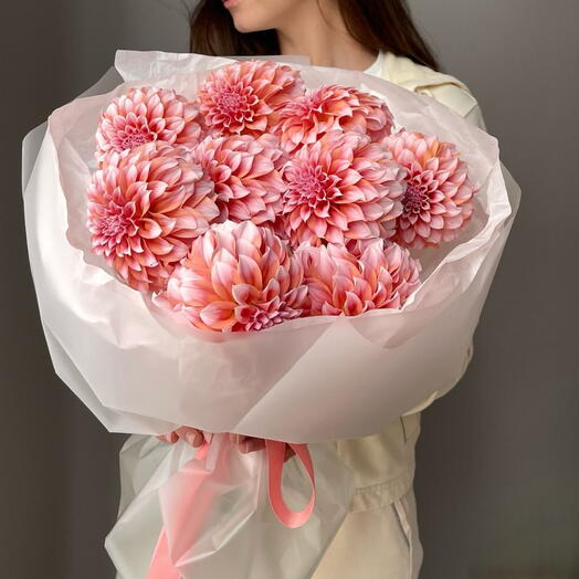 Dahlia Peaches N  Cream Bouquet