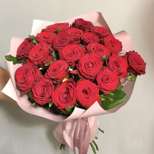 Букет из красной розы, 21 роза