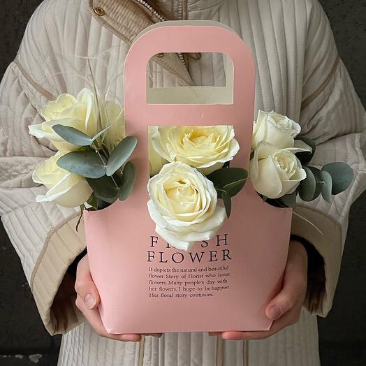 Цветы в коробке/ Цветы/ букет от RoseMarkt