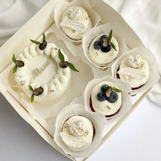 Бенто набор с капкейками на день Матери