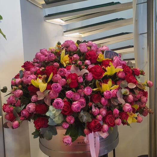 Цветы в коробке