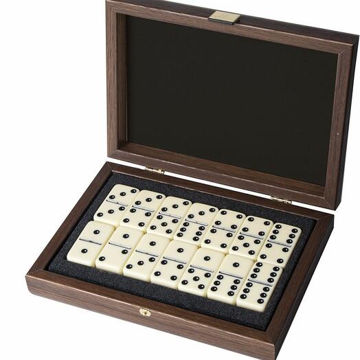 Dominoes 5.2x2.7x1cm in a wooden case, caramel-colored artificial leather