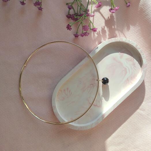 Колье из раухтопаза