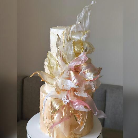 Свадебный торт с рисовыми твистами