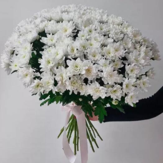 Bouquet of chrysanthemums