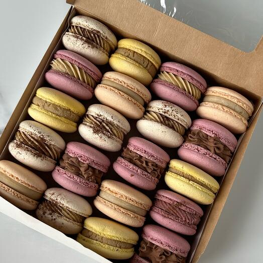 Macarons Almond Cake Set 20 pieces