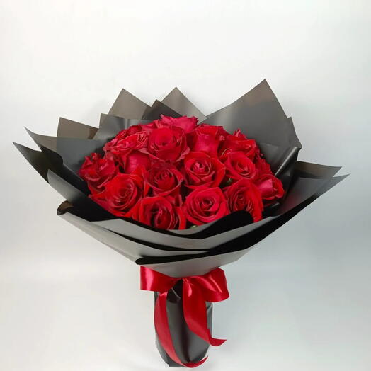 25  Roses Bouquet