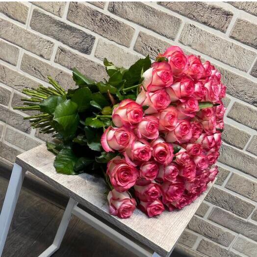 Роза джумилия