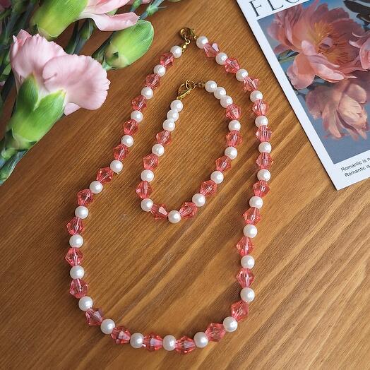 Комплект украшений ручной работы колье и браслет