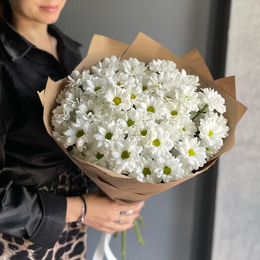 Букет из 9 ромашковых хризантем
