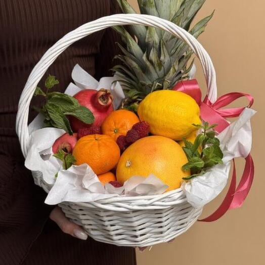Fruit basket