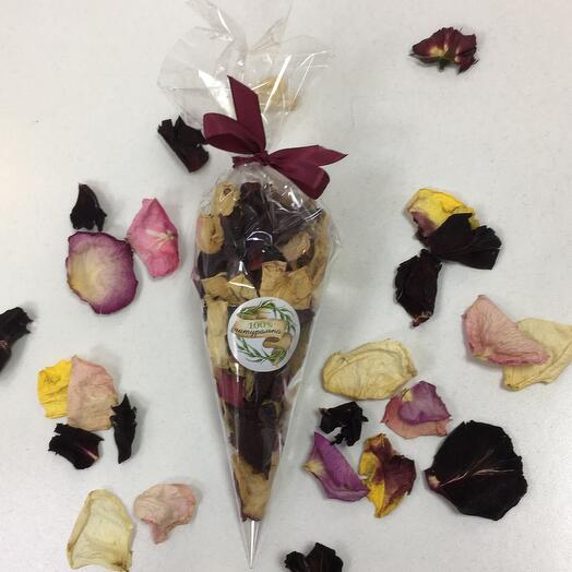 Dried rose petals
