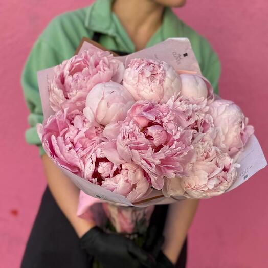 10 Peonies