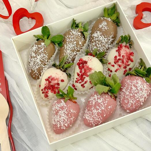 Fresas en leche y chocolate blanco surtido de 9 piezas