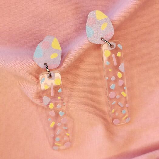 Earrings in delicate shades
