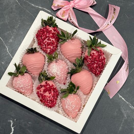 Коробочка клубника в бельгийском шоколаде