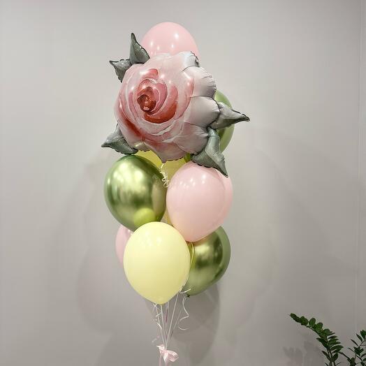 Фонтан из Шаров с розой