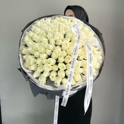 Моно букет из 101 розы