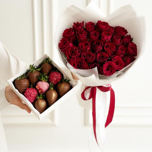 Bouquet of 25 red Kenyan roses and a set of 9 chocolate-covered strawberries