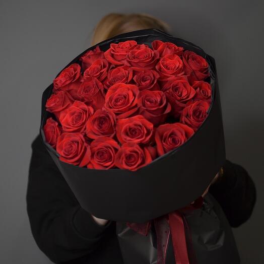 25 red roses in a black package