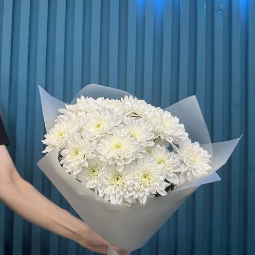 Букет из кустовых хризантем